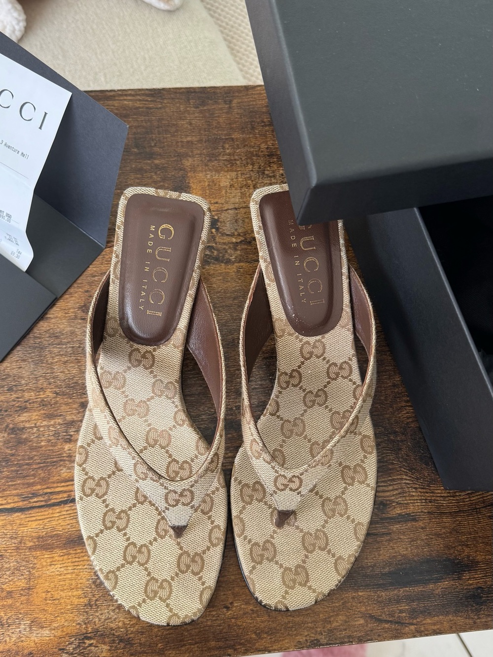 Gucci Beige Monogram Canvas Thong Mules - Picture 6 of 8